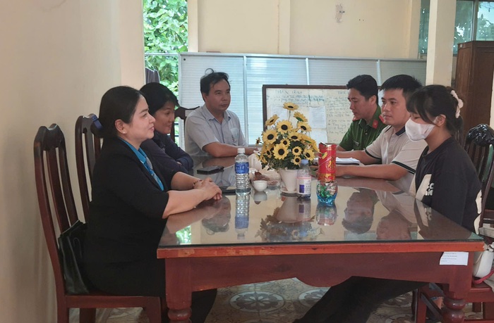 Tăng cường tuyên truyền phòng chống tội phạm buôn người và lừa đảo xuyên biên giới- Ảnh 1. Tăng cường tuyên truyền phòng chống tội phạm buôn người và lừa đảo xuyên biên giới- Ảnh 1.