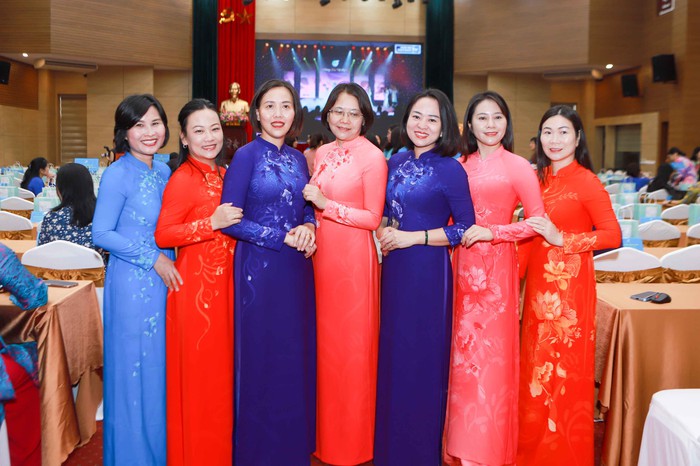 Khai mạc Hội nghị lần thứ 13 Ban Chấp hành TƯ Hội LHPN Việt Nam khóa XIII- Ảnh 9.