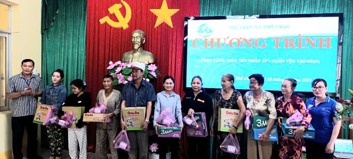 Nâng cao đời sống cho hội viên xã đảo Thổ Châu để thu hút chị em vào Hội- Ảnh 4. Nâng cao đời sống cho hội viên xã đảo Thổ Châu để thu hút chị em vào Hội- Ảnh 4.