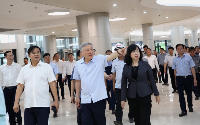 Chủ động tuyển dụng, đào tạo ngay bác sĩ, nhân viên y tế cho Bệnh viện Bạch Mai và Việt Đức cơ sở 2- Ảnh 1. Chủ động tuyển dụng, đào tạo ngay bác sĩ, nhân viên y tế cho Bệnh viện Bạch Mai và Việt Đức cơ sở 2- Ảnh 1.