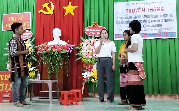 Nâng cao kỹ năng số cho phụ nữ dân tộc thiểu số- Ảnh 1.