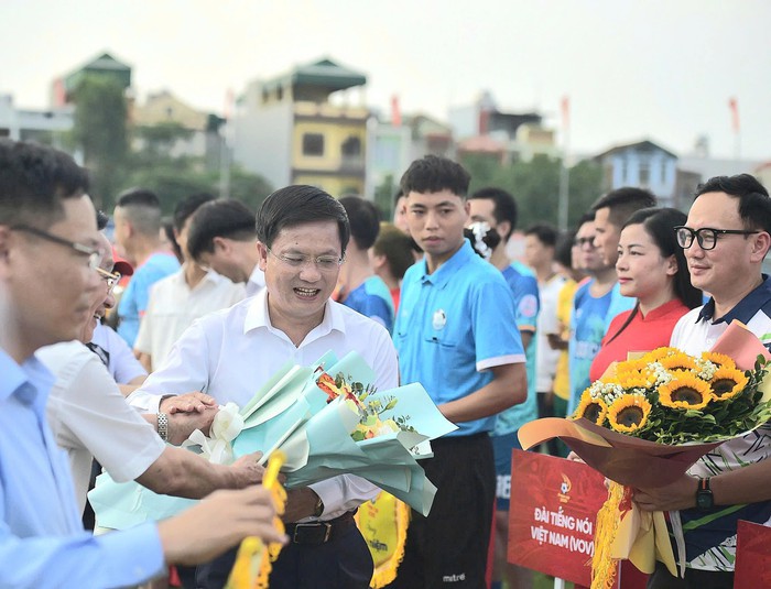 Khai mạc Press Cup 2025: Không khí sôi động và gắn kết của người làm báo- Ảnh 1. Khai mạc Press Cup 2025: Không khí sôi động và gắn kết của người làm báo- Ảnh 1.