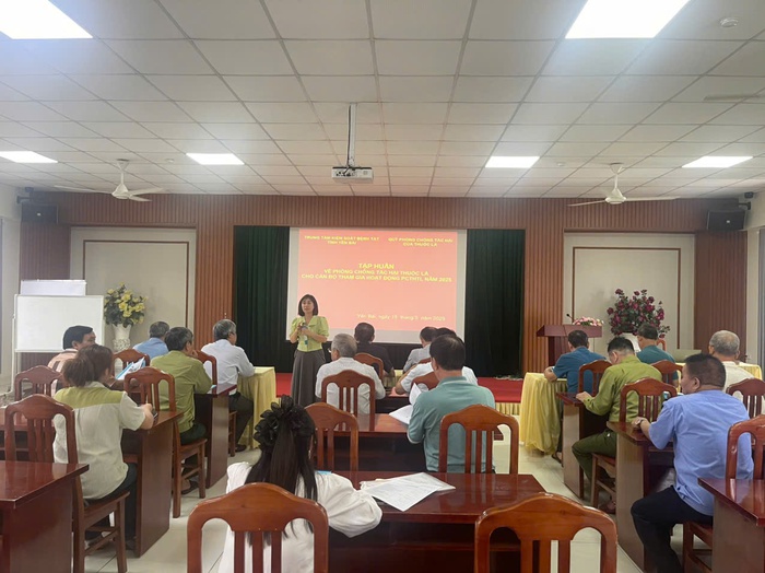 Yên Bái: Đẩy mạnh công tác phối hợp phòng, chống tác hại thuốc lá- Ảnh 1. Yên Bái: Đẩy mạnh công tác phối hợp phòng, chống tác hại thuốc lá- Ảnh 1.