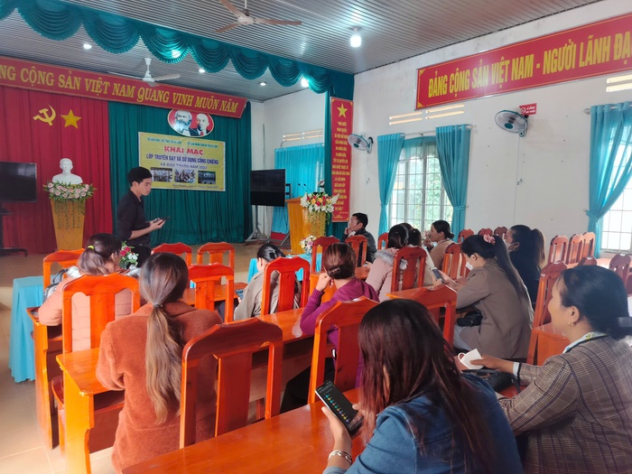 Công nghệ là chìa khóa để thu hẹp khoảng cách thông tin- Ảnh 2. Công nghệ là chìa khóa để thu hẹp khoảng cách thông tin- Ảnh 2.