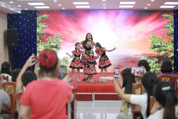 Nâng cao cơ hội tiếp cận với các chính sách an sinh xã hội cho lao động nữ nhập cư tại Hà Nội- Ảnh 1.