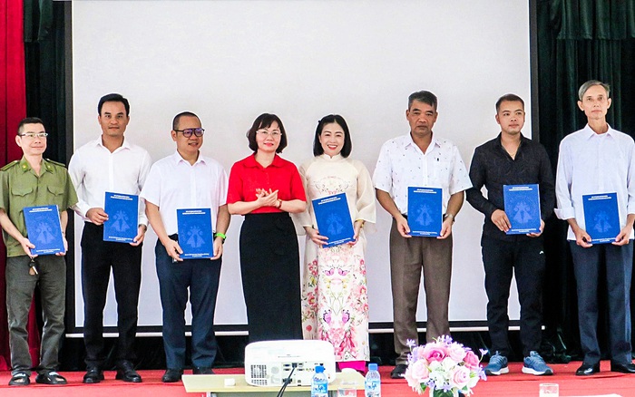 Khuyến sinh - Cần hành động thật- Ảnh 1.