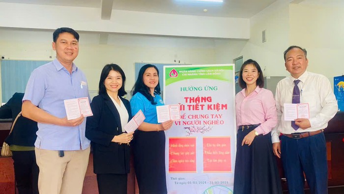 Lâm Đồng: Đảm bảo tiếp vốn kịp thời cho hộ nghèo- Ảnh 3. Lâm Đồng: Đảm bảo tiếp vốn kịp thời cho hộ nghèo- Ảnh 3.