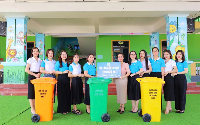 Dấu ấn từ Cuộc vận động "Xây dựng gia đình 5 không, 3 sạch" ở Nghệ An- Ảnh 2. Dấu ấn từ Cuộc vận động "Xây dựng gia đình 5 không, 3 sạch" ở Nghệ An- Ảnh 2.