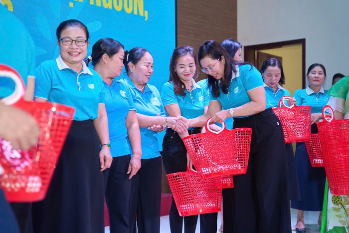 Dấu ấn từ Cuộc vận động "Xây dựng gia đình 5 không, 3 sạch" ở Nghệ An- Ảnh 3. Dấu ấn từ Cuộc vận động "Xây dựng gia đình 5 không, 3 sạch" ở Nghệ An- Ảnh 3.