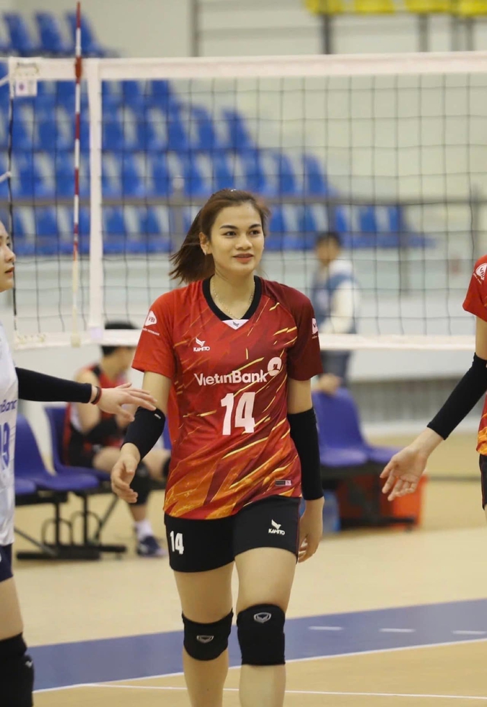 Chủ công của ĐT bóng chuyền nữ Việt Nam sang thi đấu tại Indonesia- Ảnh 1. Chủ công của ĐT bóng chuyền nữ Việt Nam sang thi đấu tại Indonesia- Ảnh 1.