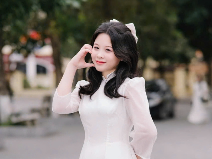 Bí quyết đạt 30 điểm tuyệt đối khối A của nữ sinh trường làng Hưng Yên- Ảnh 1. Bí quyết đạt 30 điểm tuyệt đối khối A của nữ sinh trường làng Hưng Yên- Ảnh 1.