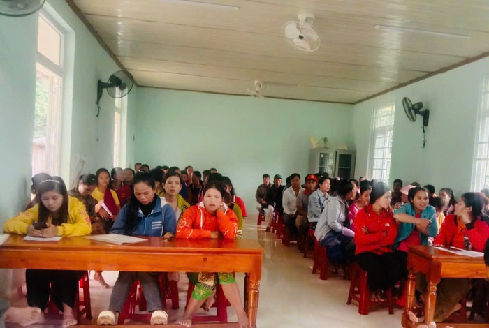 Người xây dựng những mái ấm không bạo lực nơi bản làng vùng biên- Ảnh 1.