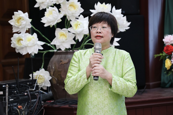 Giao lưu, giới thiệu sách "Đặng Thùy Trâm và cuốn nhật ký thứ ba"- Ảnh 1. Giao lưu, giới thiệu sách "Đặng Thùy Trâm và cuốn nhật ký thứ ba"- Ảnh 1.