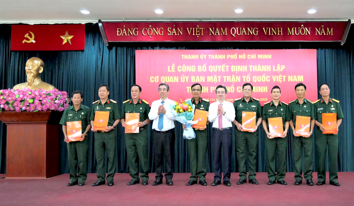 TPHCM Củng cố bộ máy, đặt nền móng vững chắc cho Đại đoàn kết toàn dân- Ảnh 7.