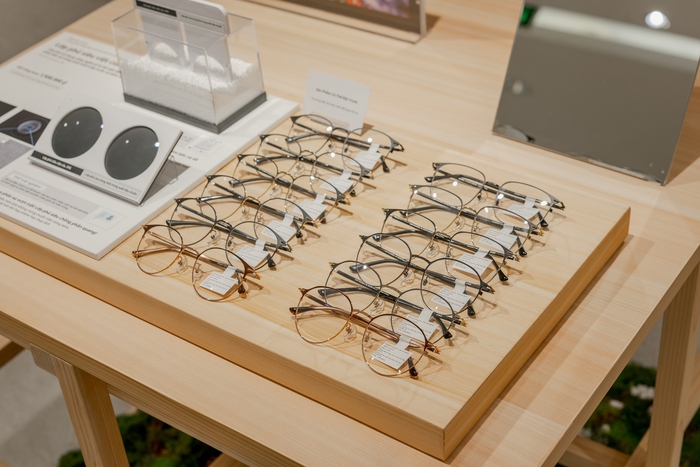JINS đặt chân đến Việt Nam bằng cửa hàng Pop-up độc đáo, mở đường cho sự hiện diện chính thức vào tháng 11 tới- Ảnh 5.
