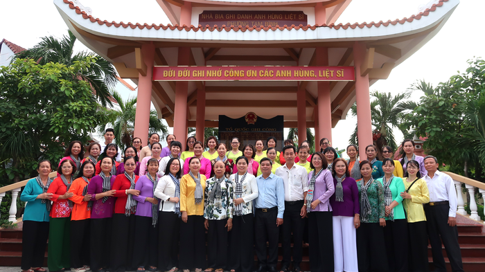 TPHCM: Hội LHPN phường Tam Bình tri ân nhân Ngày Thương binh - Liệt sĩ- Ảnh 2.