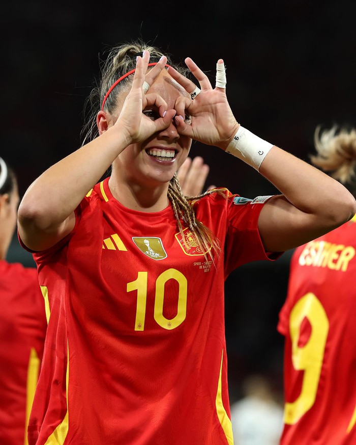 EURO nữ 2025 diễn ra hấp dẫn và đầy cảm xúc- Ảnh 8. EURO nữ 2025 diễn ra hấp dẫn và đầy cảm xúc- Ảnh 8.