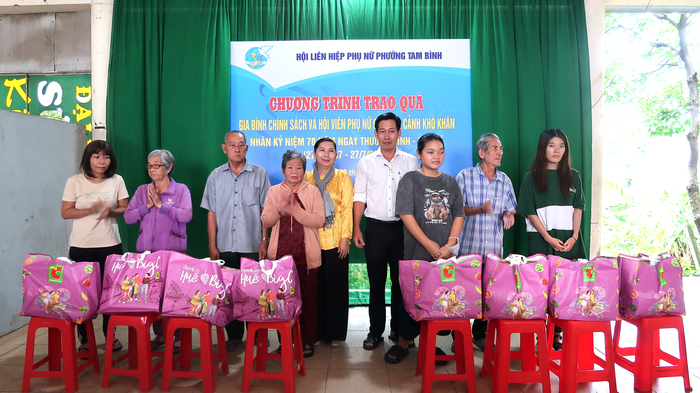 TPHCM: Hội LHPN phường Tam Bình tri ân nhân Ngày Thương binh - Liệt sĩ- Ảnh 3.