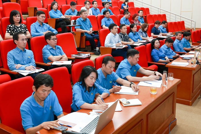 Tổng Liên đoàn Lao động Việt Nam đánh giá việc sắp xếp, tổ chức bộ máy Công đoàn toàn quốc- Ảnh 1. Tổng Liên đoàn Lao động Việt Nam đánh giá việc sắp xếp, tổ chức bộ máy Công đoàn toàn quốc- Ảnh 1.