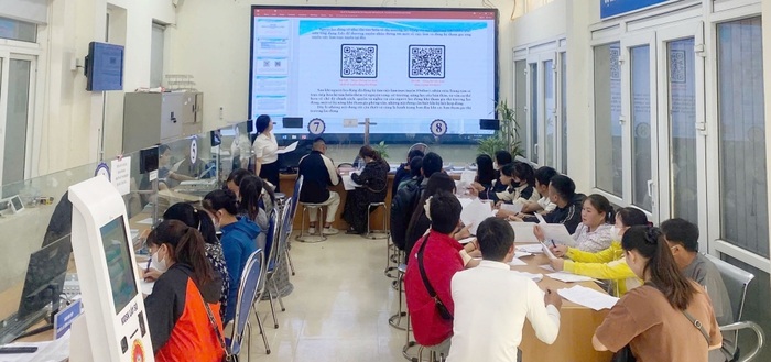 Cao Bằng: Tư vấn việc làm cho 3.906 người lao động trong 6 tháng đầu năm 2025
- Ảnh 1. Cao Bằng: Tư vấn việc làm cho 3.906 người lao động trong 6 tháng đầu năm 2025
- Ảnh 1.