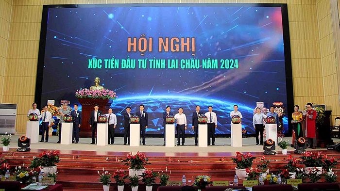 Lai Châu: Nỗ lực ưu tiên nguồn lực phát triển tăng trưởng bền vững- Ảnh 2. Lai Châu: Nỗ lực ưu tiên nguồn lực phát triển tăng trưởng bền vững- Ảnh 2.