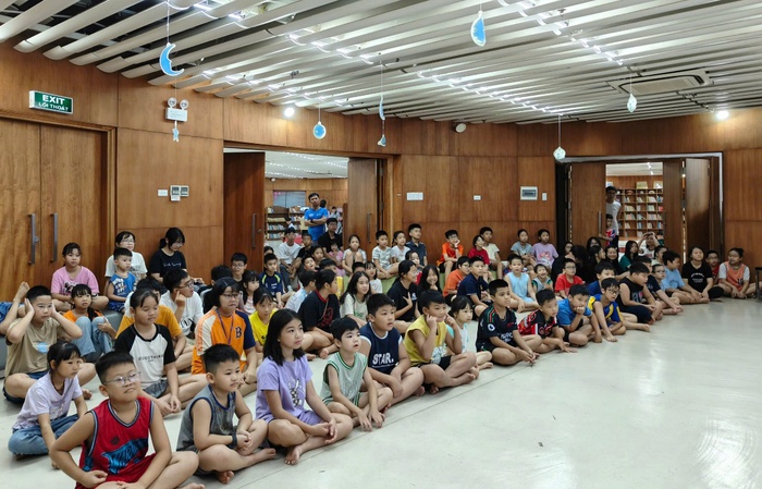 Giảm nghèo thông tin cho trẻ em: Bắt đầu từ kỹ năng số cơ bản- Ảnh 2. Giảm nghèo thông tin cho trẻ em: Bắt đầu từ kỹ năng số cơ bản- Ảnh 2.