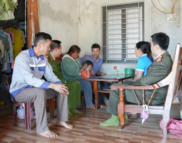 Người có uy tín vào cuộc, góp phần nâng cao sức khỏe cho người dân- Ảnh 3. Người có uy tín vào cuộc, góp phần nâng cao sức khỏe cho người dân- Ảnh 3.