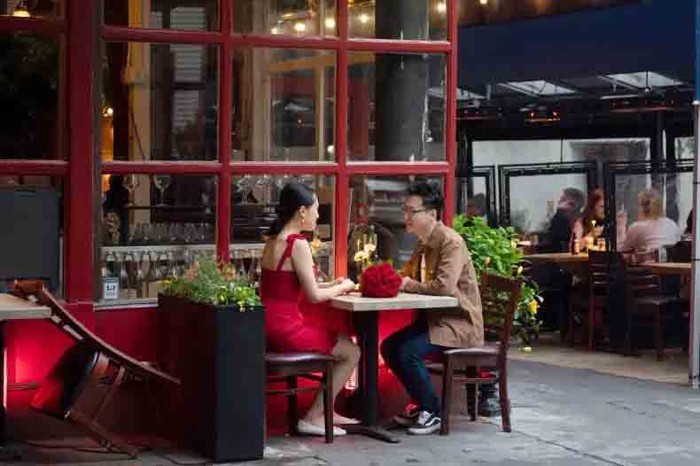 Gen Z có xu hướng chọn sự ổn định tài chính hơn tình yêu- Ảnh 1. Gen Z có xu hướng chọn sự ổn định tài chính hơn tình yêu- Ảnh 1.