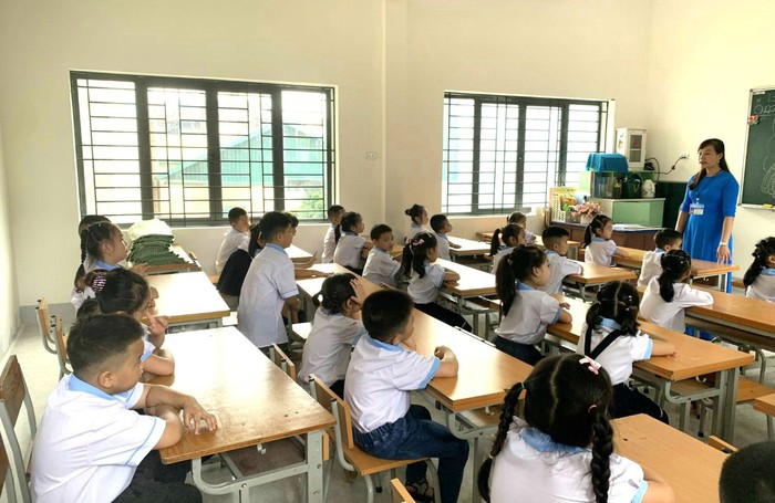 Chuyển đổi số trong tuyển sinh đầu cấp: Phụ huynh chỉ mất 5 phút để hoàn tất thủ tục- Ảnh 1.