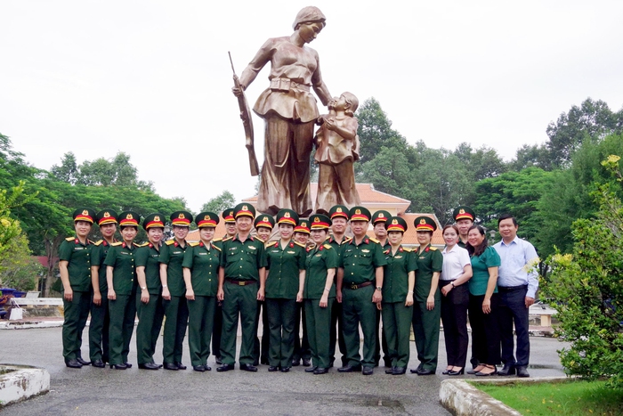 Hành trình tri ân của phụ nữ Quân đội- Ảnh 5.