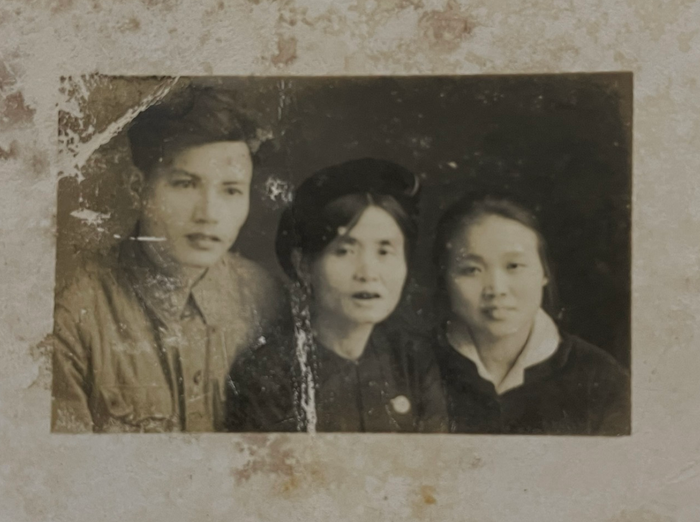 Mẹ Việt Nam Anh hùng Lê Thị Sáu: "Chỉ cần đất nước yên bình là mẹ mãn nguyện rồi" - Ảnh 2. Mẹ Việt Nam Anh hùng Lê Thị Sáu: "Chỉ cần đất nước yên bình là mẹ mãn nguyện rồi" - Ảnh 2.