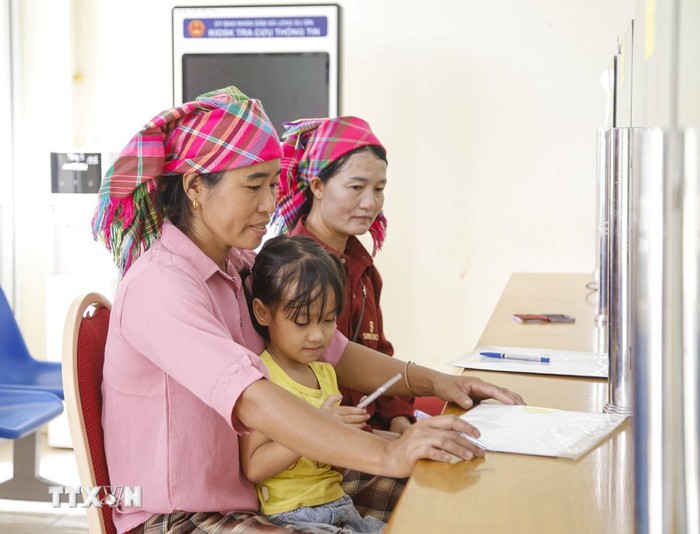 Nghiêm túc phê bình các địa phương chậm kiện toàn nhân sự chủ chốt- Ảnh 1. Nghiêm túc phê bình các địa phương chậm kiện toàn nhân sự chủ chốt- Ảnh 1.