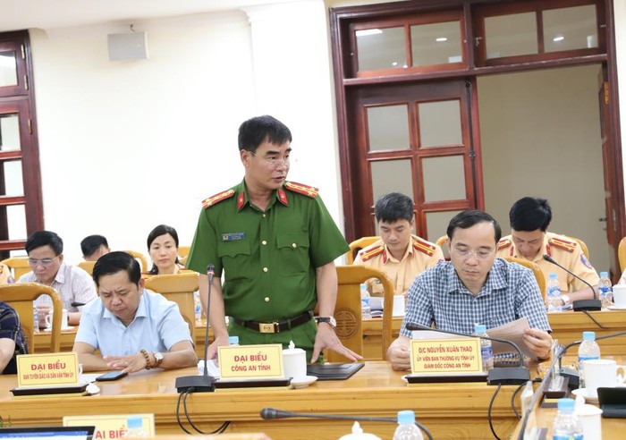 Chỉ đạo của Chủ tịch UBND tỉnh Hà Tĩnh sau vụ tai nạn thảm khốc khiến 10 người tử vong- Ảnh 1. Chỉ đạo của Chủ tịch UBND tỉnh Hà Tĩnh sau vụ tai nạn thảm khốc khiến 10 người tử vong- Ảnh 1.