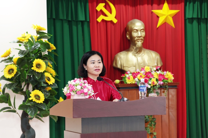 Chủ tịch Hội LHPNVN tri ân Mẹ Việt Nam anh hùng, người có công, gia đình chính sách tại Gia Lai- Ảnh 6. Chủ tịch Hội LHPNVN tri ân Mẹ Việt Nam anh hùng, người có công, gia đình chính sách tại Gia Lai- Ảnh 6.