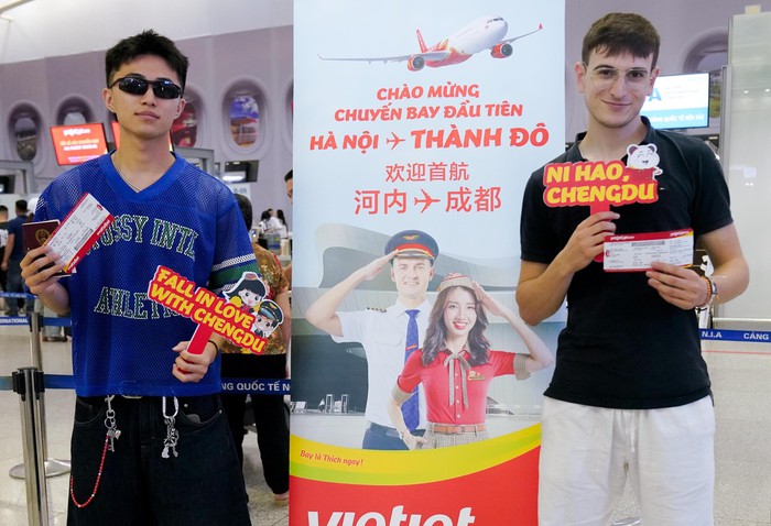 Thêm đường bay mới, đón hè rực rỡ cùng Vietjet tại Thành Đô (Trung Quốc)- Ảnh 1.