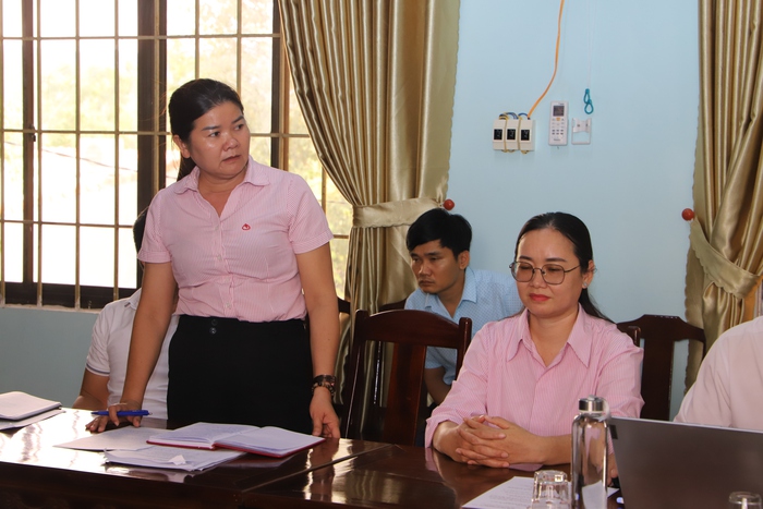 TƯ Hội LHPN Việt Nam kiểm tra, giám sát hoạt động ủy thác với ngân hàng tại xã Bình Phú, Gia Lai- Ảnh 1.