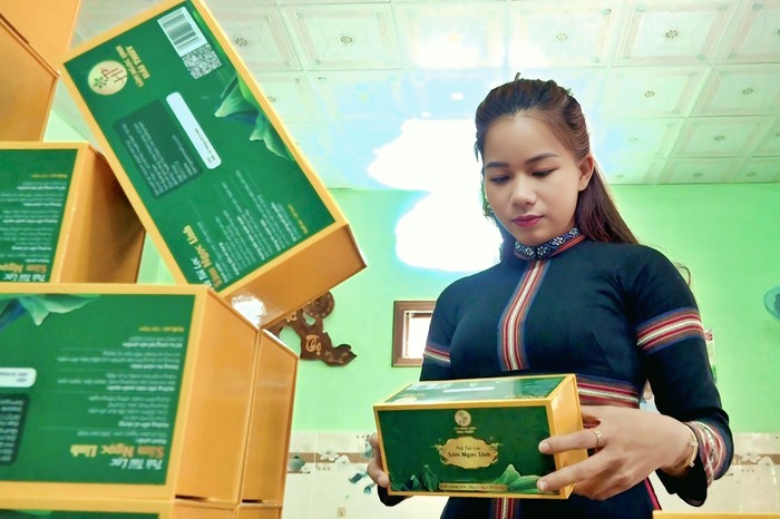 Thay đổi nếp nghĩ cách làm, vì một cộng đồng tốt đẹp hơn- Ảnh 4. Thay đổi nếp nghĩ cách làm, vì một cộng đồng tốt đẹp hơn- Ảnh 4.