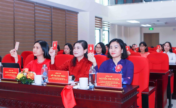 Chi bộ Ban Công tác Phụ nữ tổ chức thành công Đại hội lần thứ I, nhiệm kỳ 2025 - 2030- Ảnh 2. Chi bộ Ban Công tác Phụ nữ tổ chức thành công Đại hội lần thứ I, nhiệm kỳ 2025 - 2030- Ảnh 2.