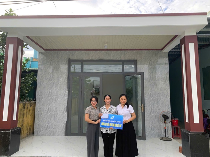 "Trao cần câu" để phụ nữ Đà Nẵng vươn lên thoát nghèo bền vững- Ảnh 1. "Trao cần câu" để phụ nữ Đà Nẵng vươn lên thoát nghèo bền vững- Ảnh 1.