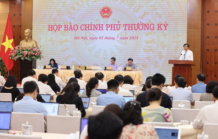Trung ương phân cấp, phân quyền 556 thủ tục hành chính cho địa phương- Ảnh 1.