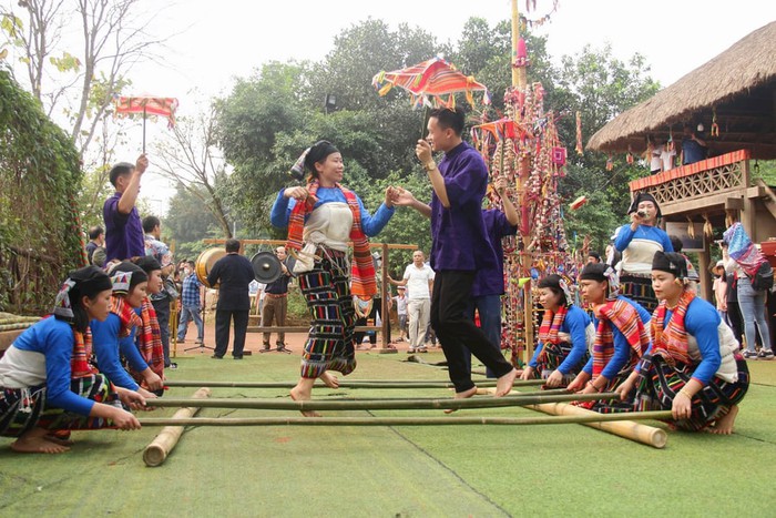 Kỷ nguyên mới và văn hóa phát triển Việt Nam - Bài cuối: Hiện thực hóa khát vọng hùng cường và nhân văn- Ảnh 1. Kỷ nguyên mới và văn hóa phát triển Việt Nam - Bài cuối: Hiện thực hóa khát vọng hùng cường và nhân văn- Ảnh 1.