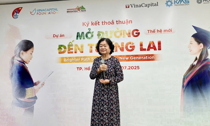 Dự án "Mở đường đến tương lai" giúp phụ nữ dân tộc vượt qua rào cản về Giới, hủ tục- Ảnh 1. Dự án "Mở đường đến tương lai" giúp phụ nữ dân tộc vượt qua rào cản về Giới, hủ tục- Ảnh 1.