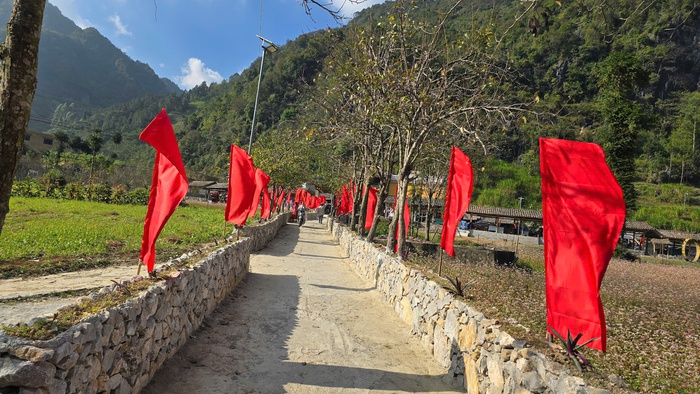 Phát triển du lịch gắn với xây dựng nông thôn mới nơi Cao nguyên đá- Ảnh 2. Phát triển du lịch gắn với xây dựng nông thôn mới nơi Cao nguyên đá- Ảnh 2.