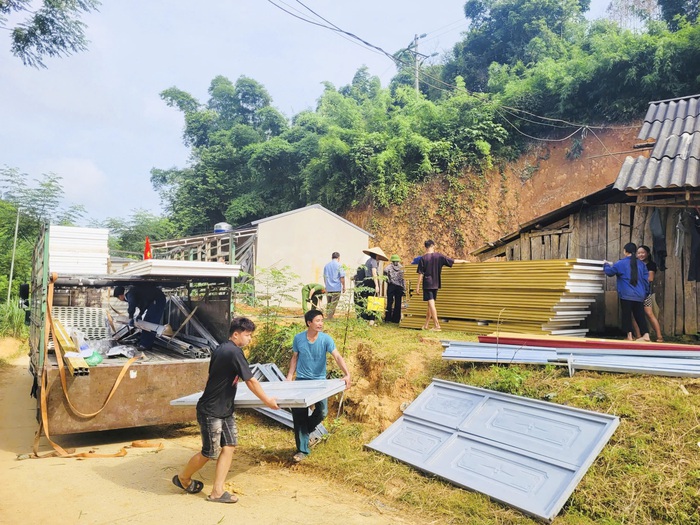 Hội LHPN tỉnh Thái Nguyên kiểm tra tiến độ xóa nhà dột nát tại xã Tân Kỳ- Ảnh 2. Hội LHPN tỉnh Thái Nguyên kiểm tra tiến độ xóa nhà dột nát tại xã Tân Kỳ- Ảnh 2.