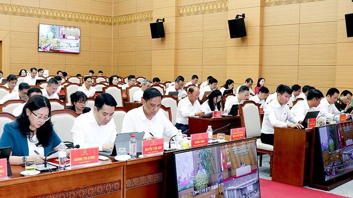 Lào Cai hỗ trợ cán bộ đến công tác tại trung tâm hành chính mới- Ảnh 1. Lào Cai hỗ trợ cán bộ đến công tác tại trung tâm hành chính mới- Ảnh 1.