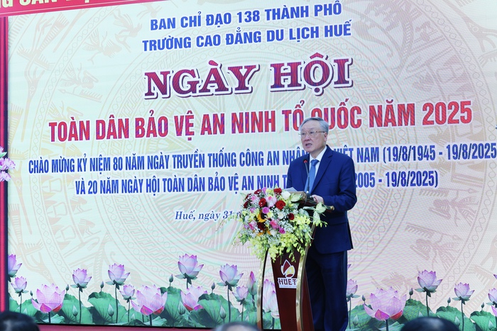 Cần nâng cao nhận thức về tầm quan trọng của phong trào Toàn dân bảo vệ an ninh Tổ quốc- Ảnh 3. Cần nâng cao nhận thức về tầm quan trọng của phong trào Toàn dân bảo vệ an ninh Tổ quốc- Ảnh 3.