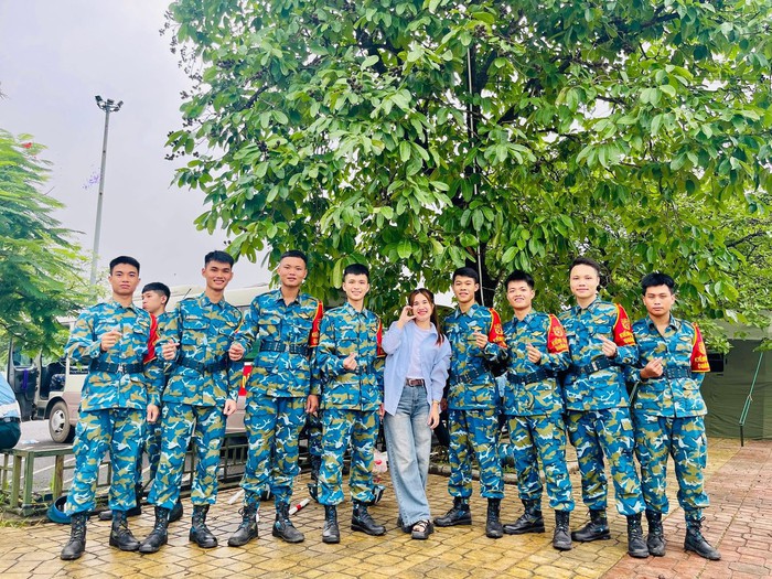Người dân có thể xem hợp luyện diễu binh, diễu hành tại Làng văn hóa - du lịch các dân tộc Việt Nam- Ảnh 5. Người dân có thể xem hợp luyện diễu binh, diễu hành tại Làng văn hóa - du lịch các dân tộc Việt Nam- Ảnh 5.