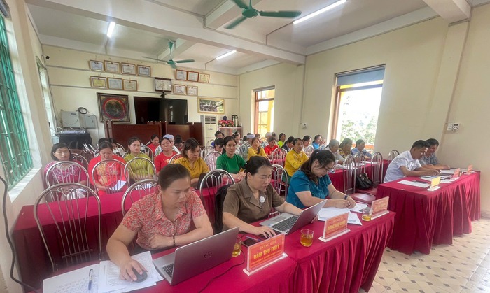 Cao Bằng: Hội nghị BCH Hội LHPN cấp xã đầu tiên sau khi thực hiện mô hình chính quyền địa phương 2 cấp- Ảnh 1. Cao Bằng: Hội nghị BCH Hội LHPN cấp xã đầu tiên sau khi thực hiện mô hình chính quyền địa phương 2 cấp- Ảnh 1.