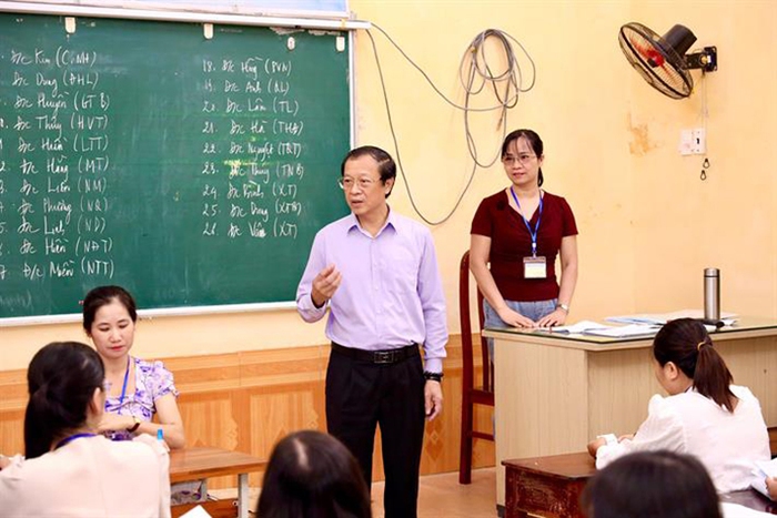 Chấm thi tốt nghiệp THPT 2025:
Phải ghi nhận được sự sáng tạo của thí sinh- Ảnh 1. Chấm thi tốt nghiệp THPT 2025:
Phải ghi nhận được sự sáng tạo của thí sinh- Ảnh 1.