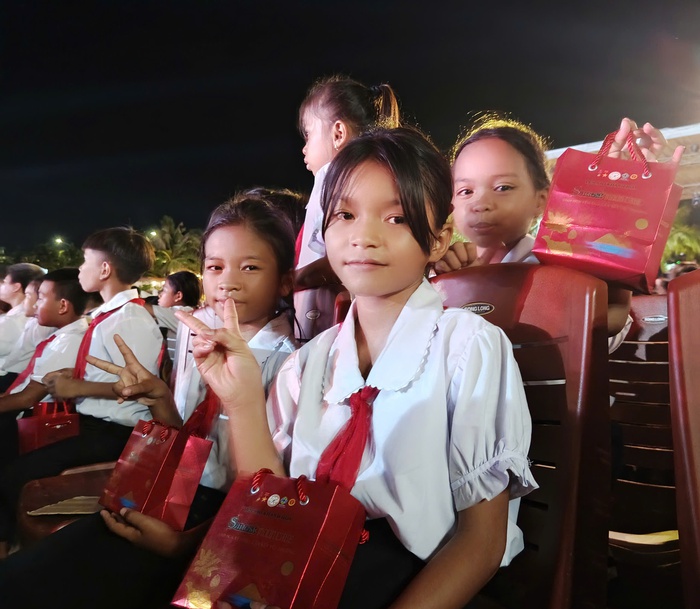 Những trẻ em dân tộc Raglai cười rạng rỡ trong "Trở về tuổi thơ tôi"- Ảnh 1. Những trẻ em dân tộc Raglai cười rạng rỡ trong "Trở về tuổi thơ tôi"- Ảnh 1.